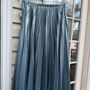 NWT Lauren Ralph Lauren Blue Metallic Pleated Chiffon Midi Skirt, Size 6